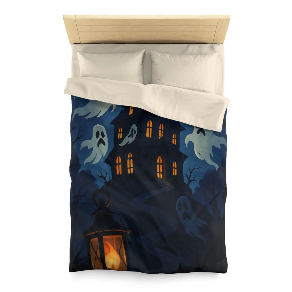 Housse de couette avec château hanté, fantômes, ciel orageux et lanterne mystérieuse