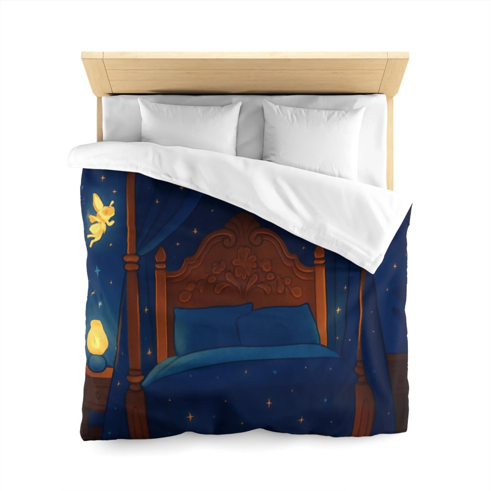 Housse de couette bleue étoilée avec fées et chat endormi, ambiance féérique
