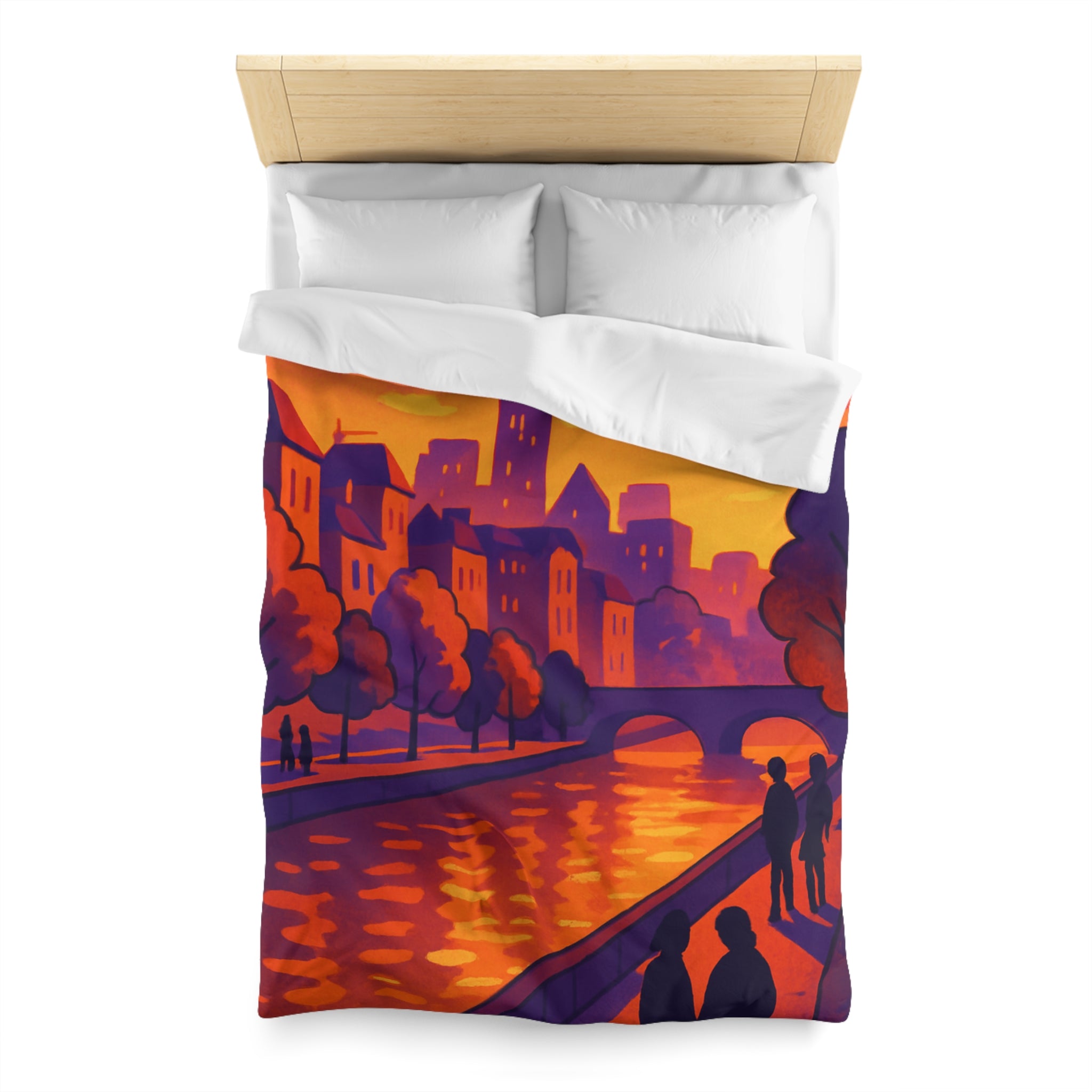 Vibrant paysage urbain crépusculaire avec silhouettes et rivière pour housse de couette