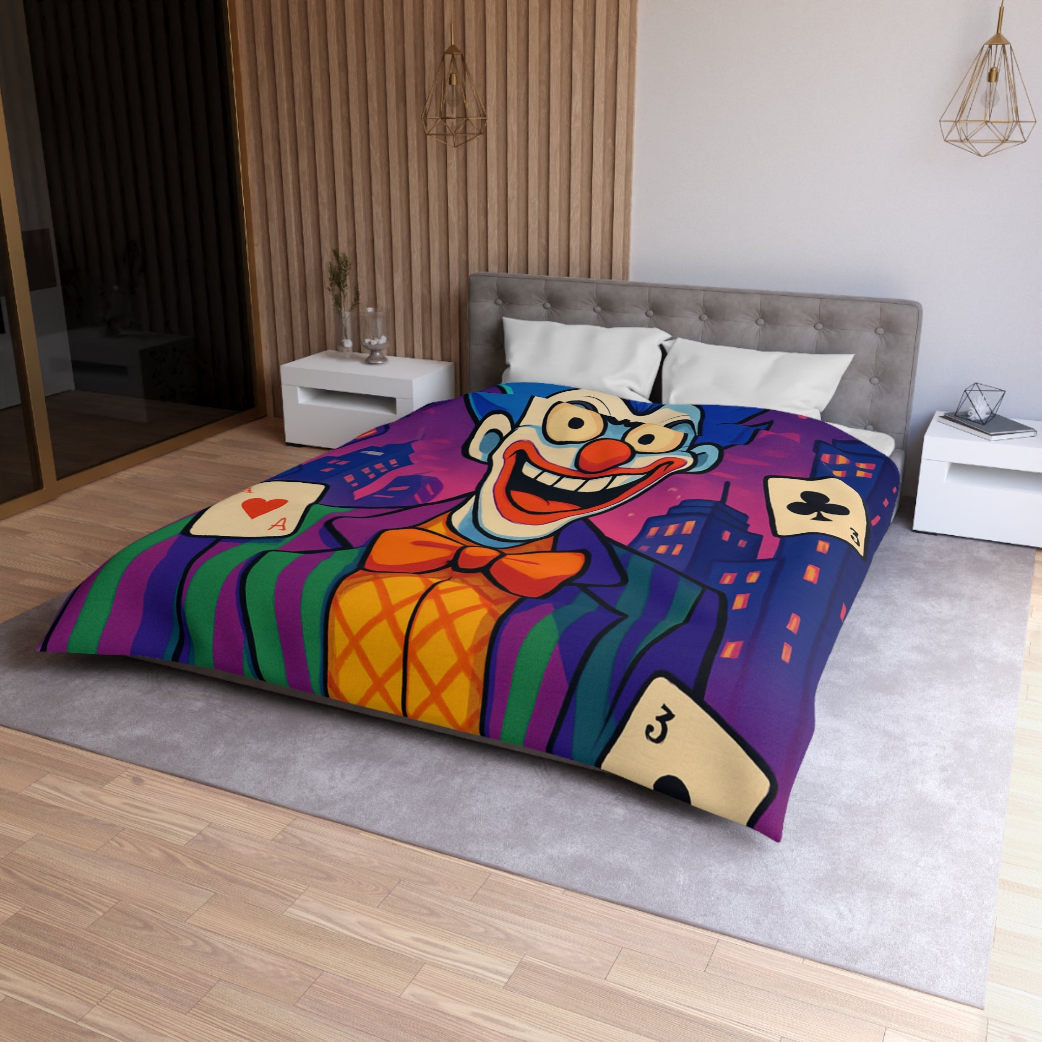 Housse de couette vibrante avec clown effrayant et cartes à jouer en arrière-plan urbain