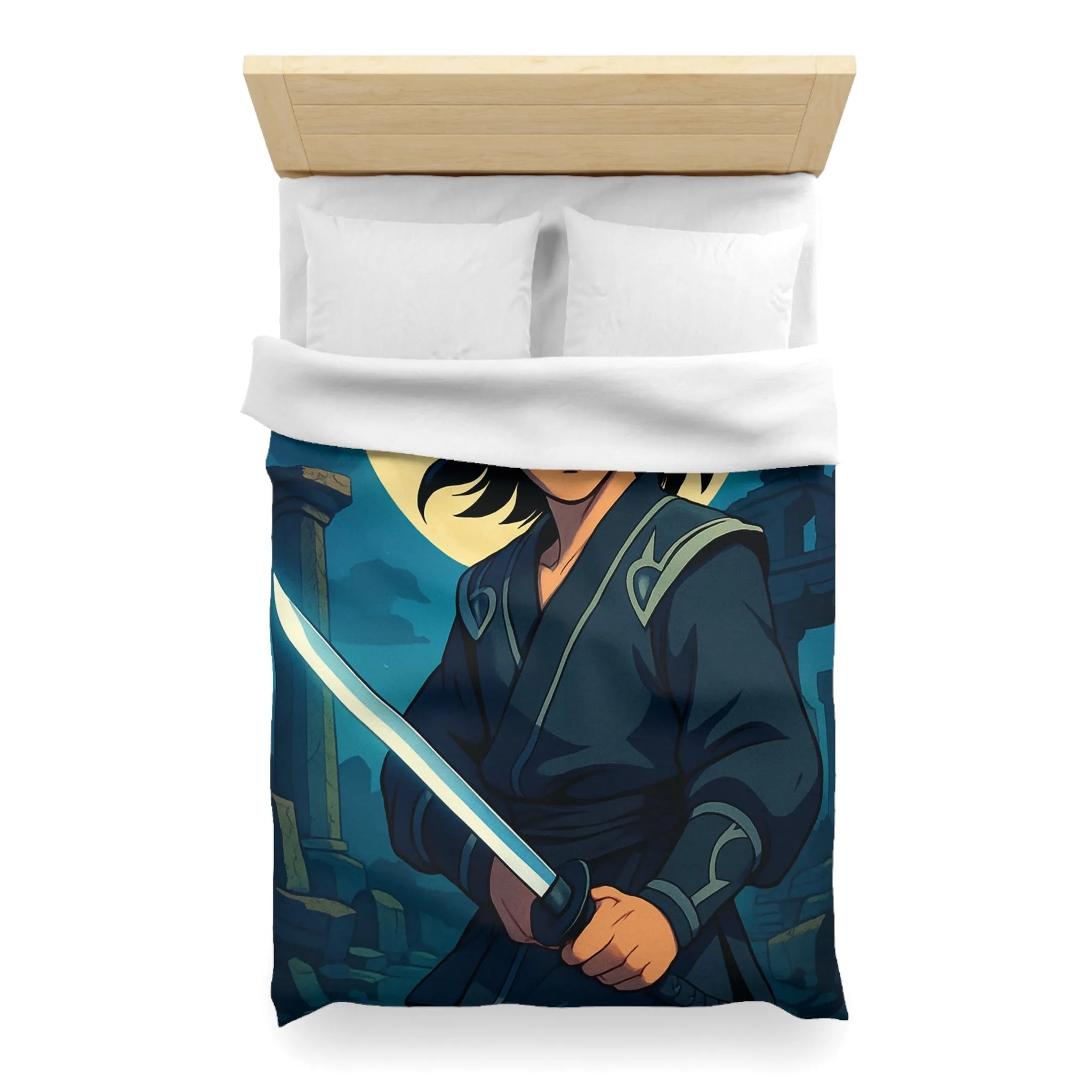 Housse de couette épique avec guerrier anime sous lune mystique et ruines anciennes