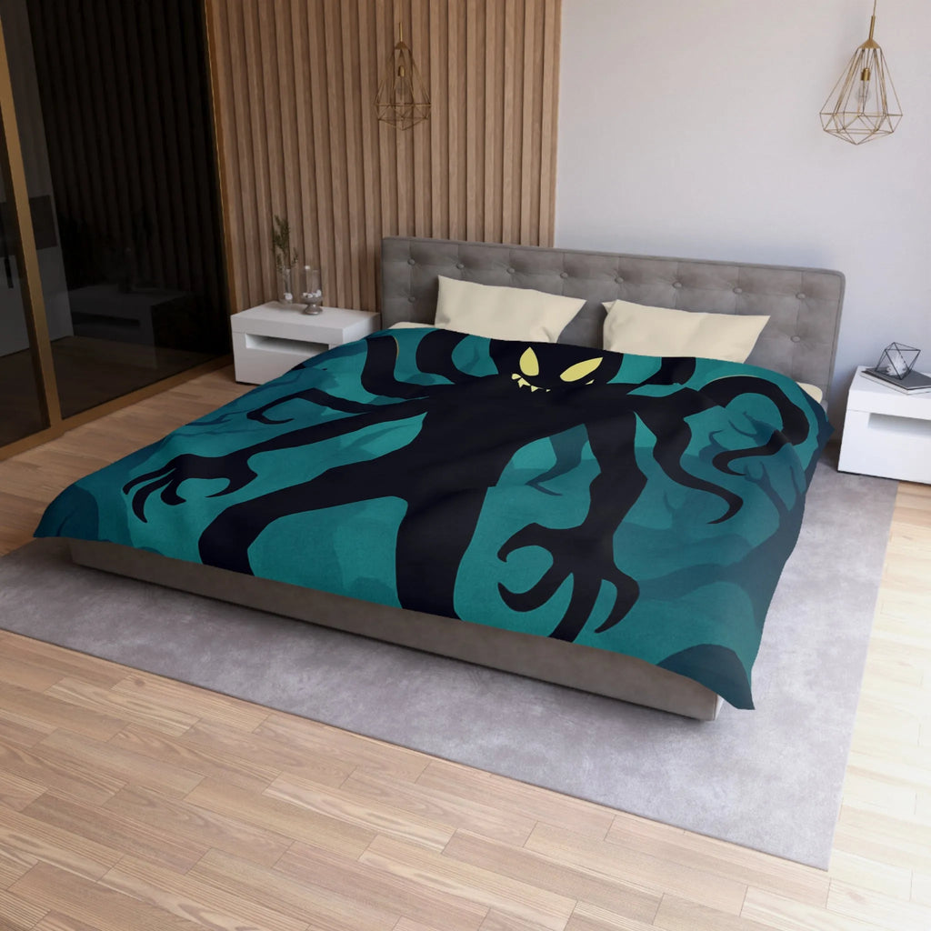 Housse de couette créature mystique sous lumière de lune dans forêt énigmatique sombre