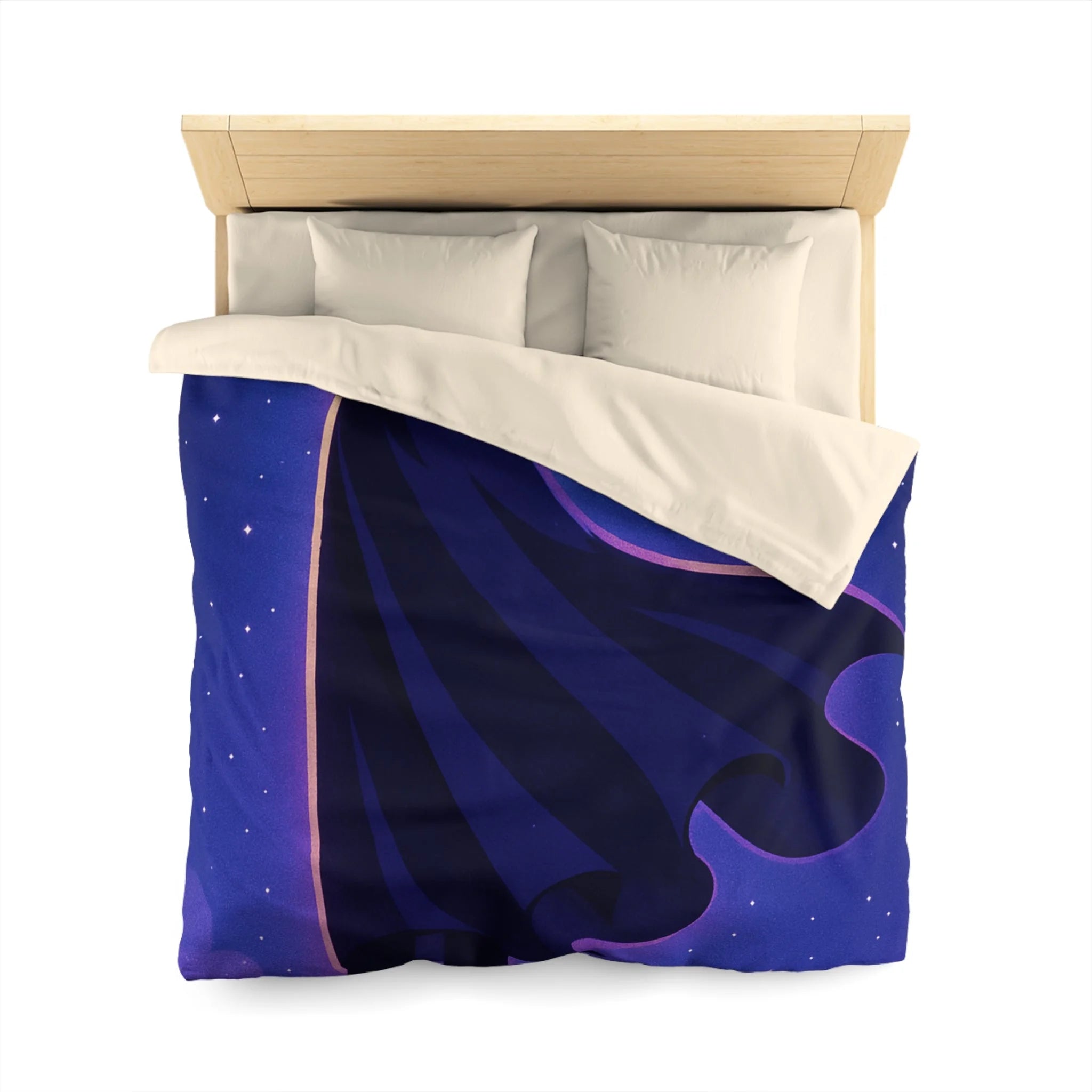 Housse de couette mystérieuse avec silhouette en cape sous un ciel étoilé magique