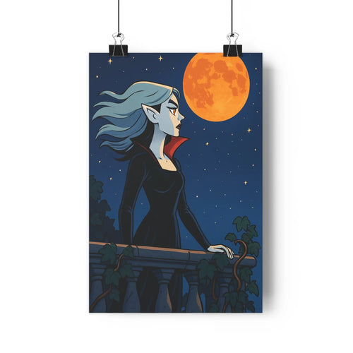 Poster féerique nuit lune orangée étoiles nuageuses oreilles pointues robe noire balcon lierre ambiance mystérieuse romantique salon chambre