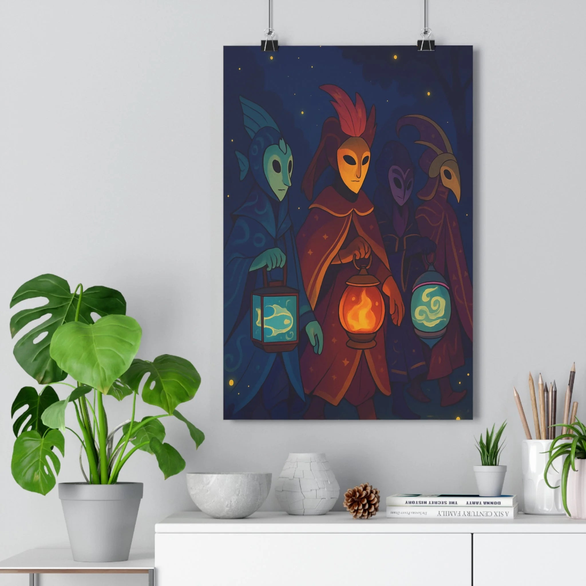 Poster décoratif mystique bleu orange personnages capes masques salon chambre enchanté lumineux ambiance qualité