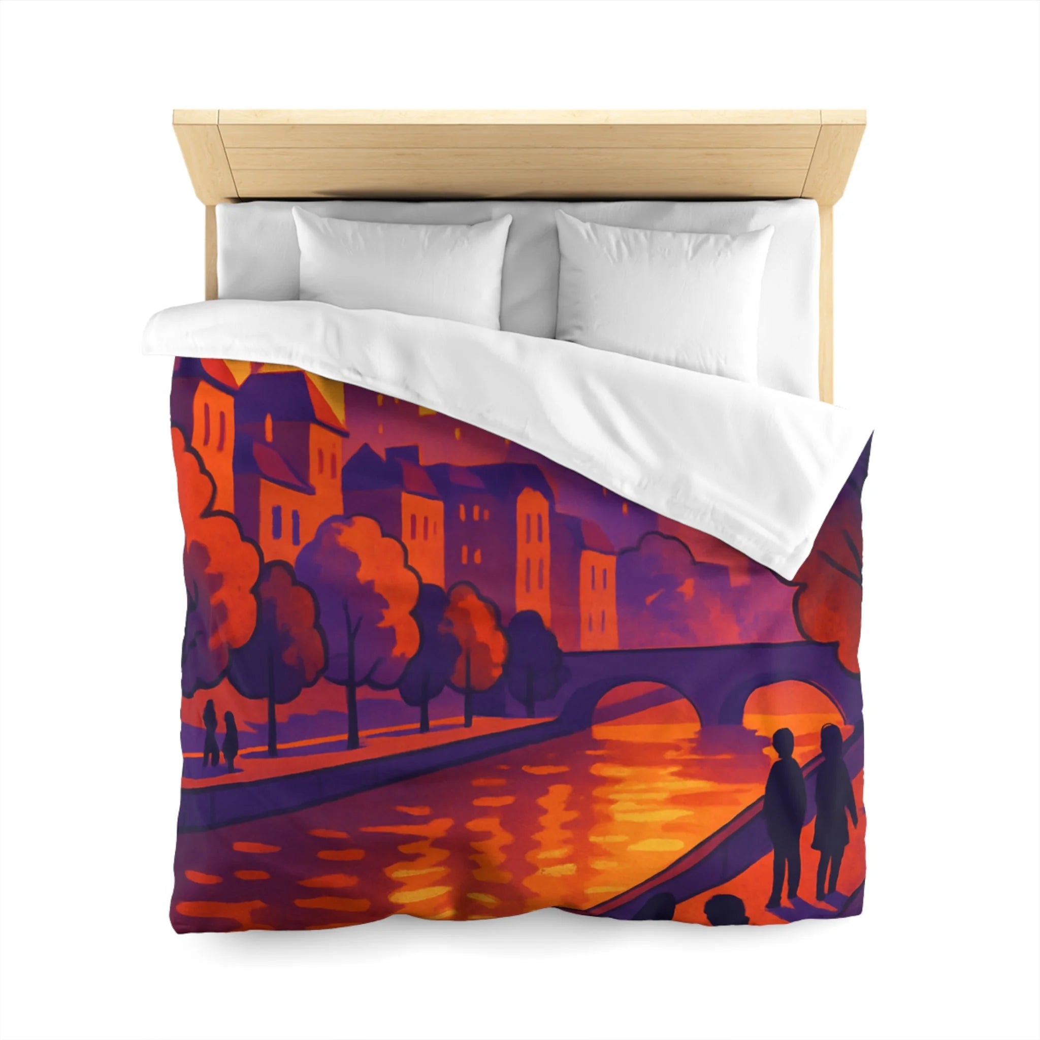 Vibrant paysage urbain crépusculaire avec silhouettes et rivière pour housse de couette